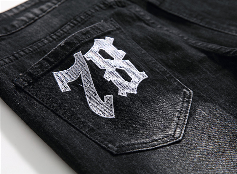 Men's Punk Style Skull Print Patchwork Jeans - Back Pocket Details