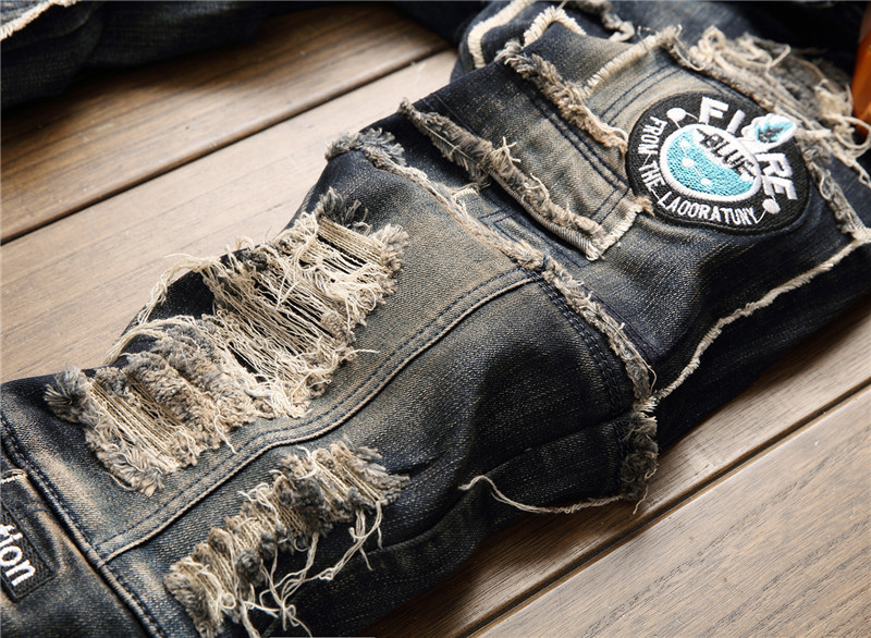 Men's Black Distressed Patchwork Jeans - Leg Details