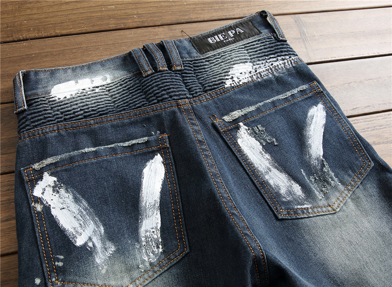 Men's Black Punk Rock Distressed Jeans - Detail